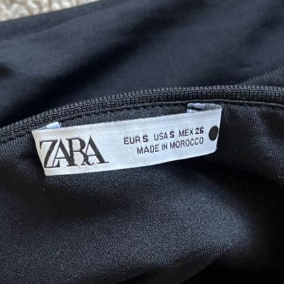 Zara Women's Asymmetric Crop Top in Black Size SMALL - Picture 4 of 5